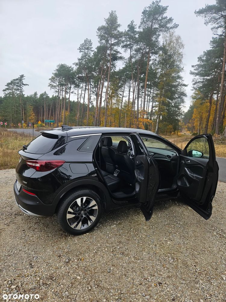 Opel Grandland X 1.2 T Ultimate S&S - 11