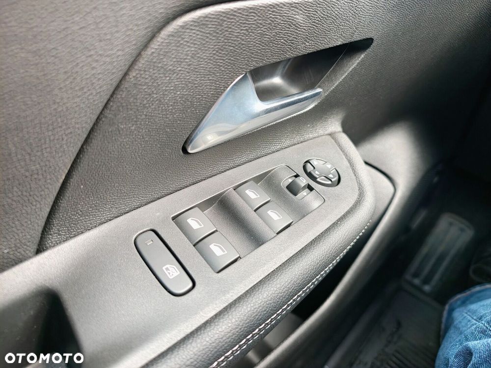 Opel Mokka - 11