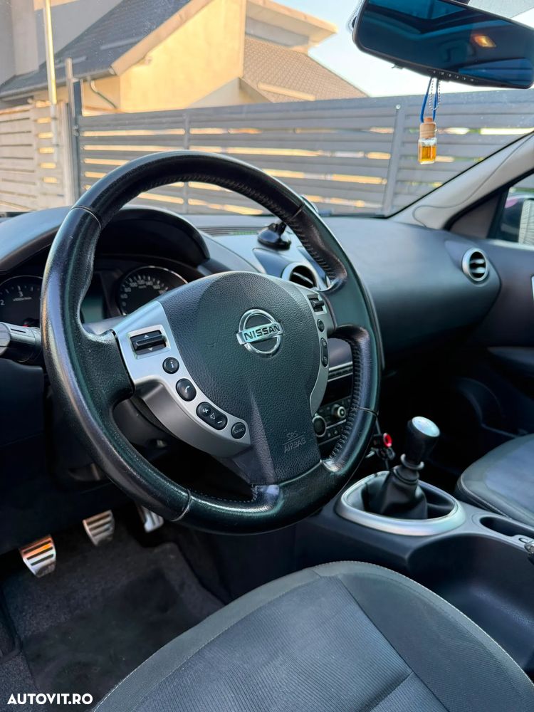 Nissan Qashqai - 14