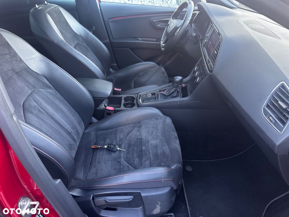 Seat Leon 1.5 eTSI FR DSG - 28