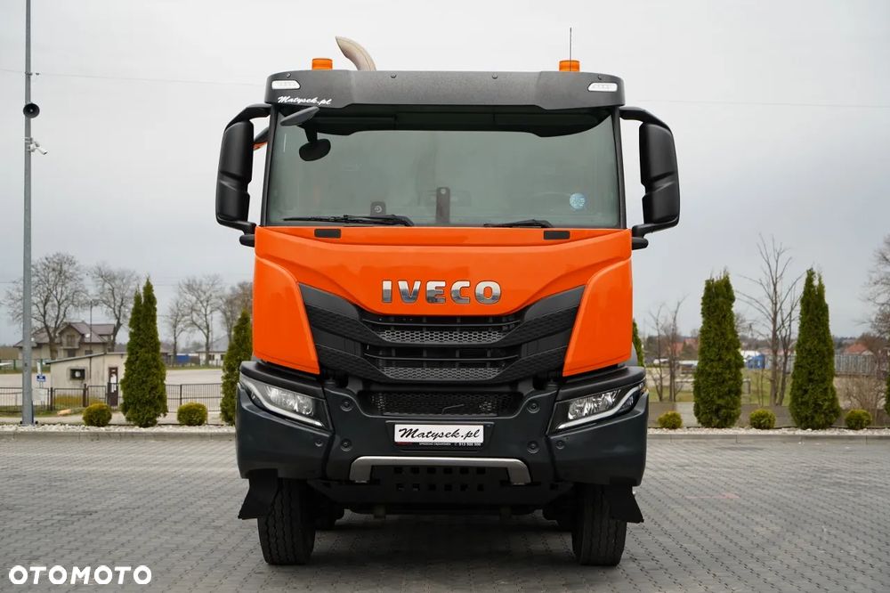 Iveco X-WAY 420 / 8X4 / BETONOMIESZARKA 9 M3 / SCHWING STETTER / AUTOMAT / EURO 6 - 9
