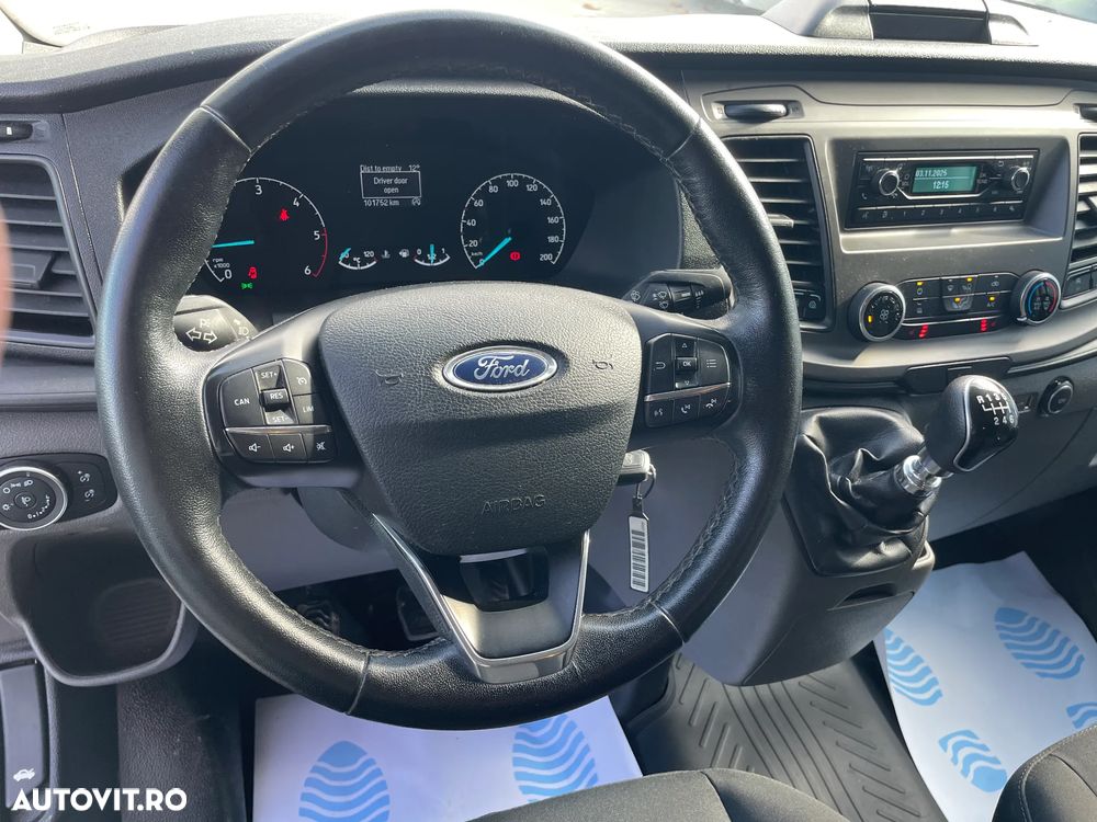Ford TRANSIT CUSTOM 6 LOCURI - 13