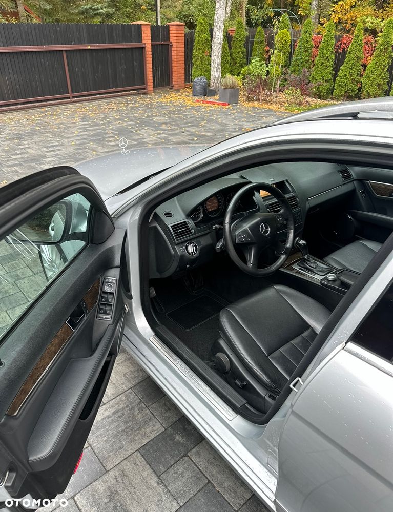 Mercedes-Benz Klasa C 220 T CDI DPF Automatik Elegance - 5