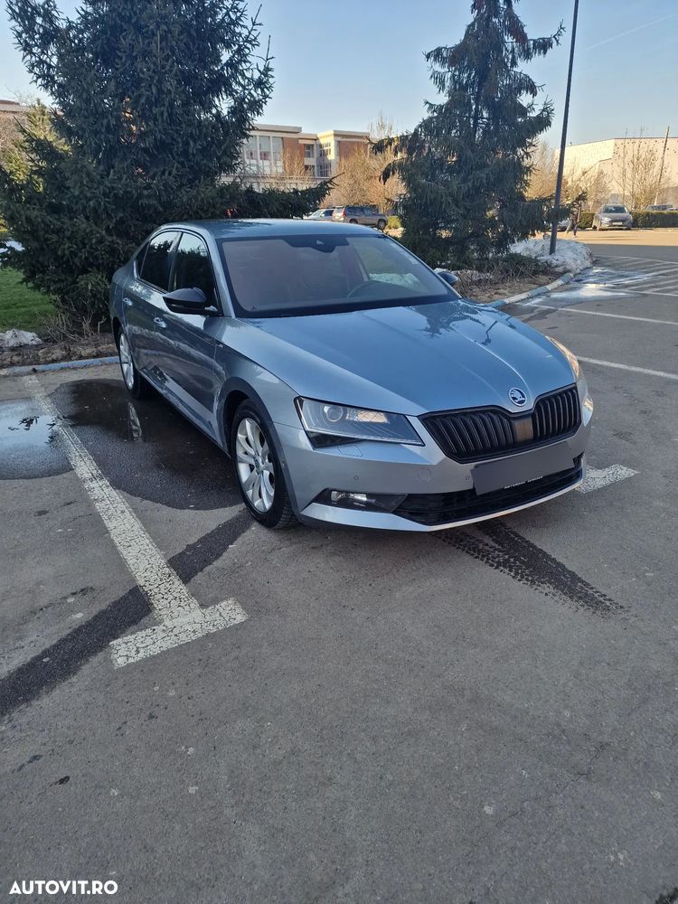 Skoda Superb 2.0 TDI DSG 4X4 Sportline - 6