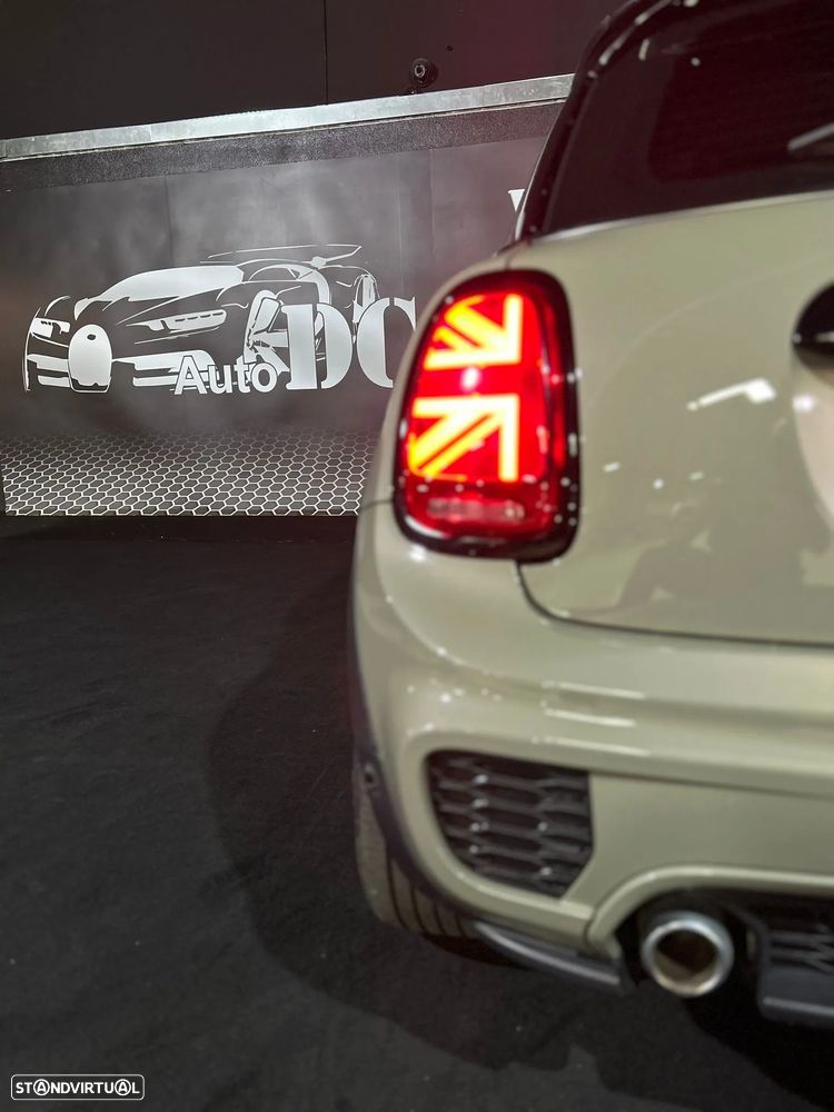 MINI 3 Portas One D - 8