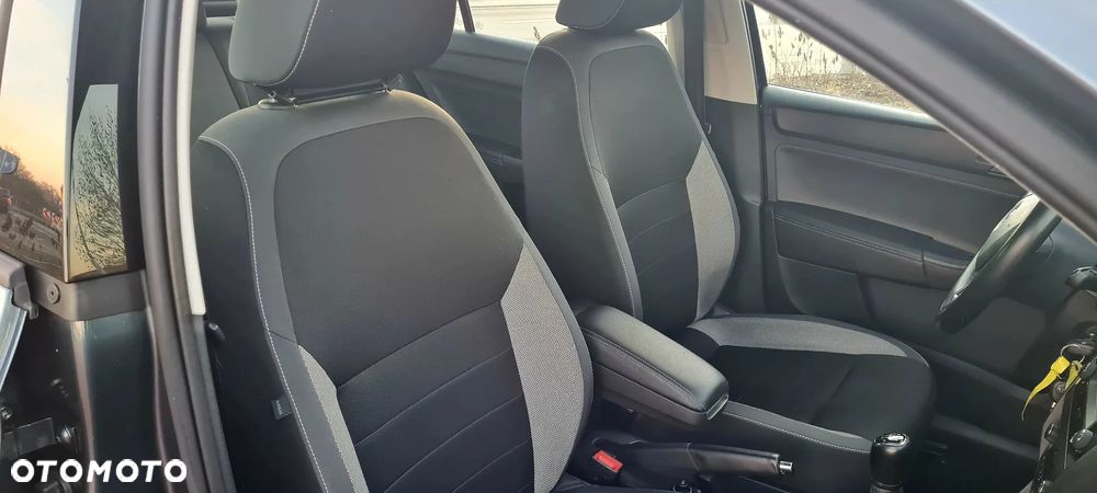 Skoda RAPID 1.2 TSI (Green tec) Cool Edition - 13