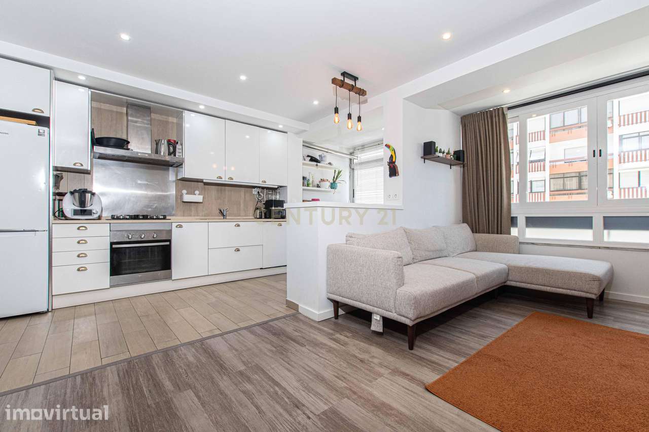 T2 em Alfragide | 96 m² | Arrecadação - Grande imagem: 3/24