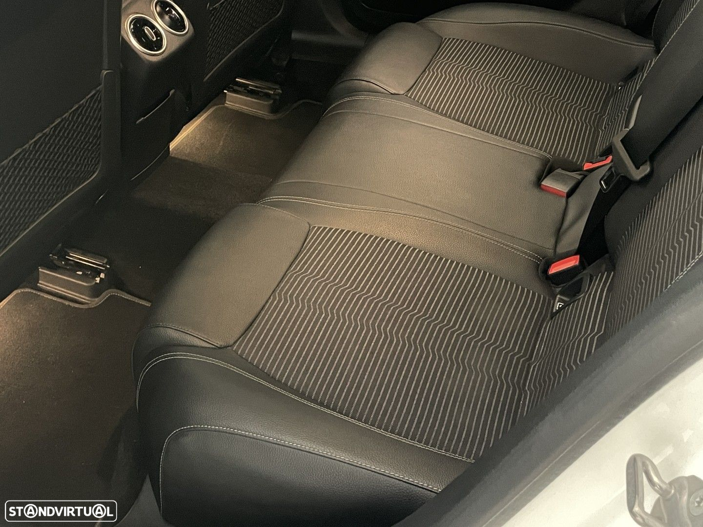 Mercedes-Benz A 200 Progressive - 20