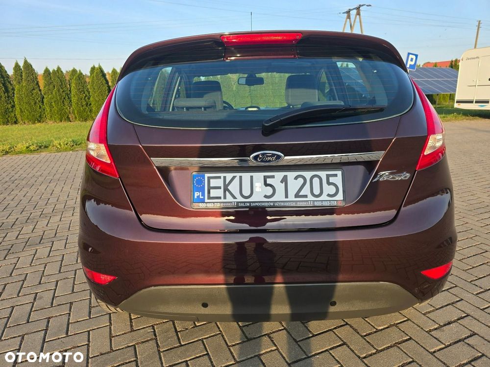 Ford Fiesta - 10