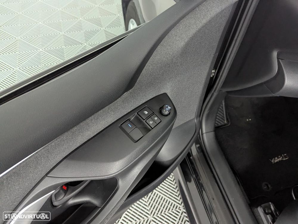 Toyota Yaris 1.0 VVT-i Comfort - 11