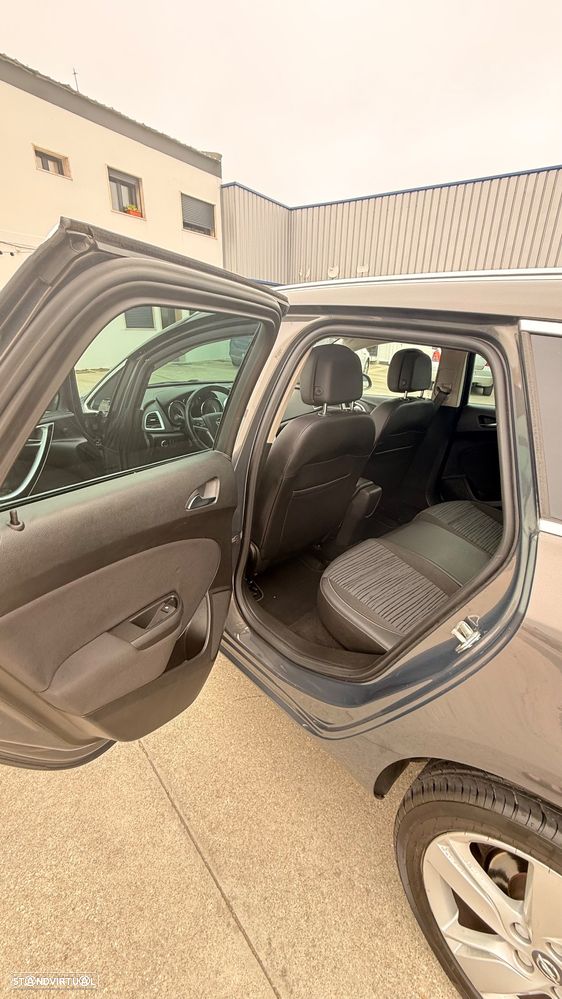 Opel Astra Sports Tourer 1.3 CDTi Executive S/S - 17