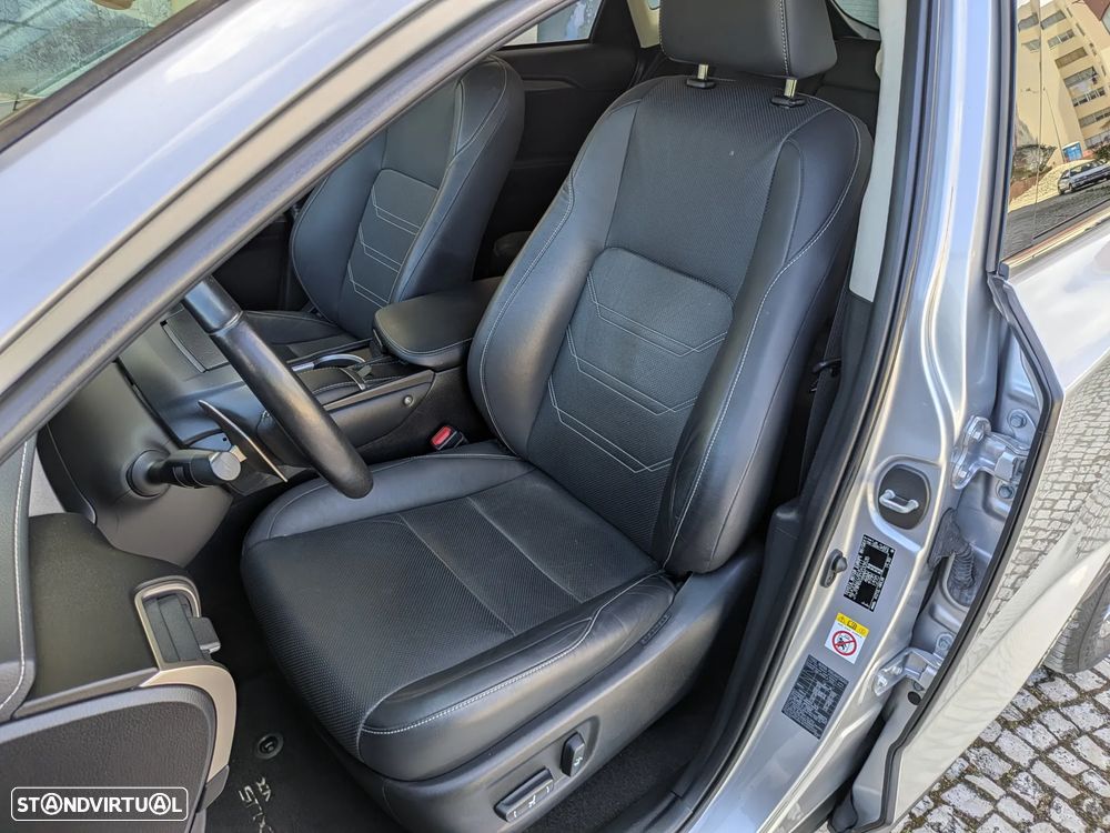 Lexus NX 300h Executive+ - 5