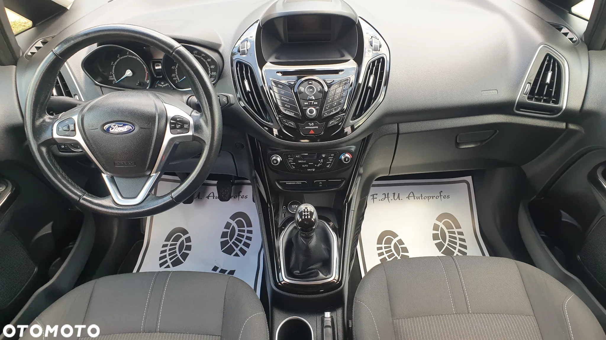 Ford B-MAX - 12