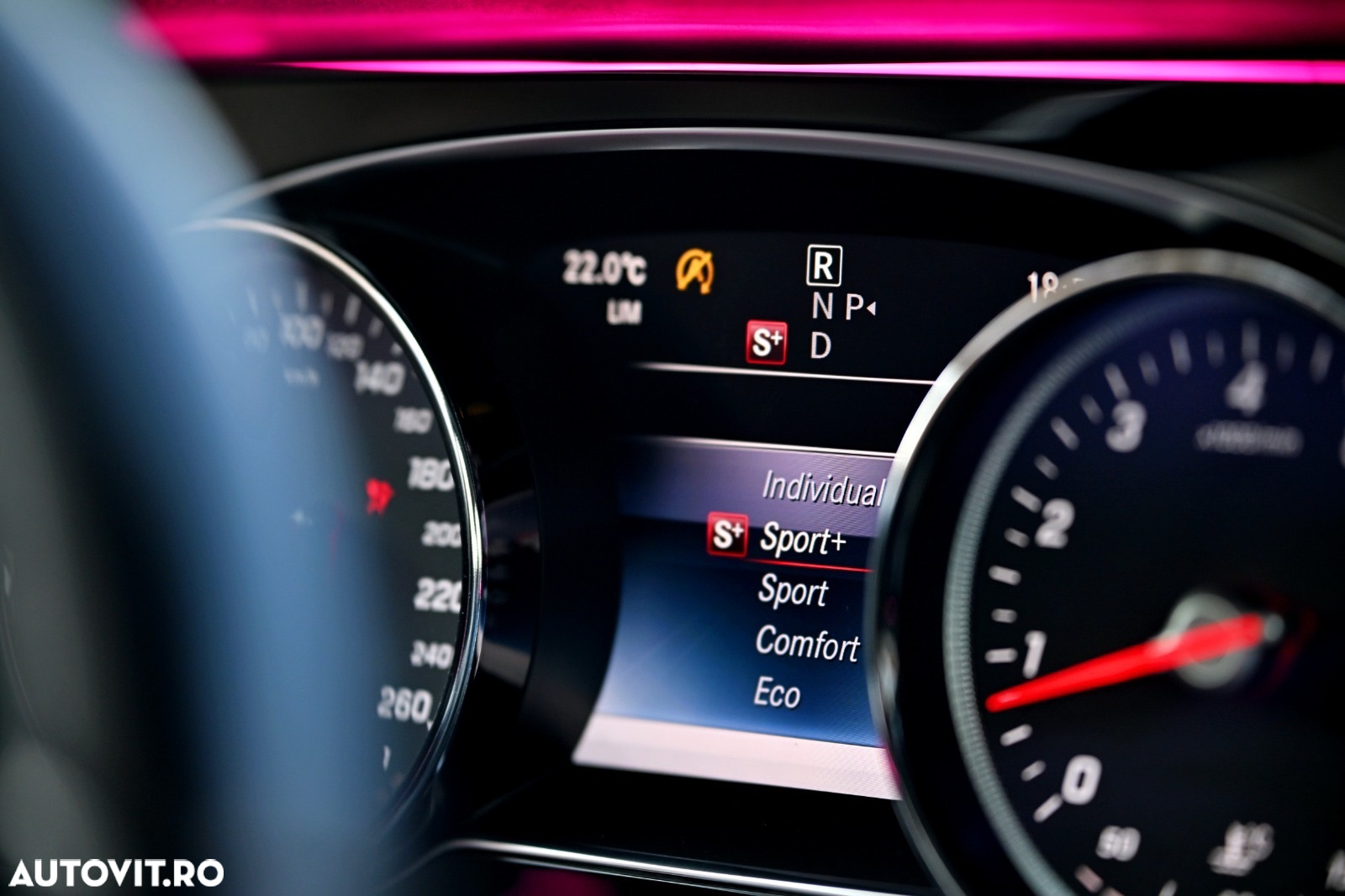 Mercedes-Benz E 200 Coupe Aut. - 14