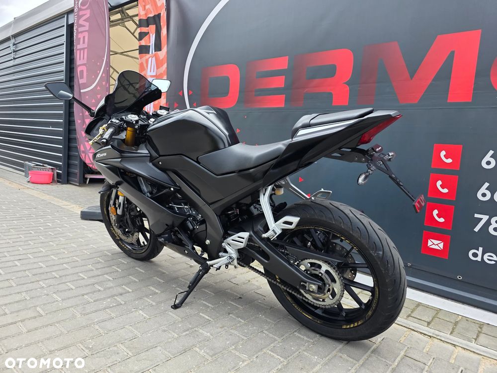Yamaha YZF - 6
