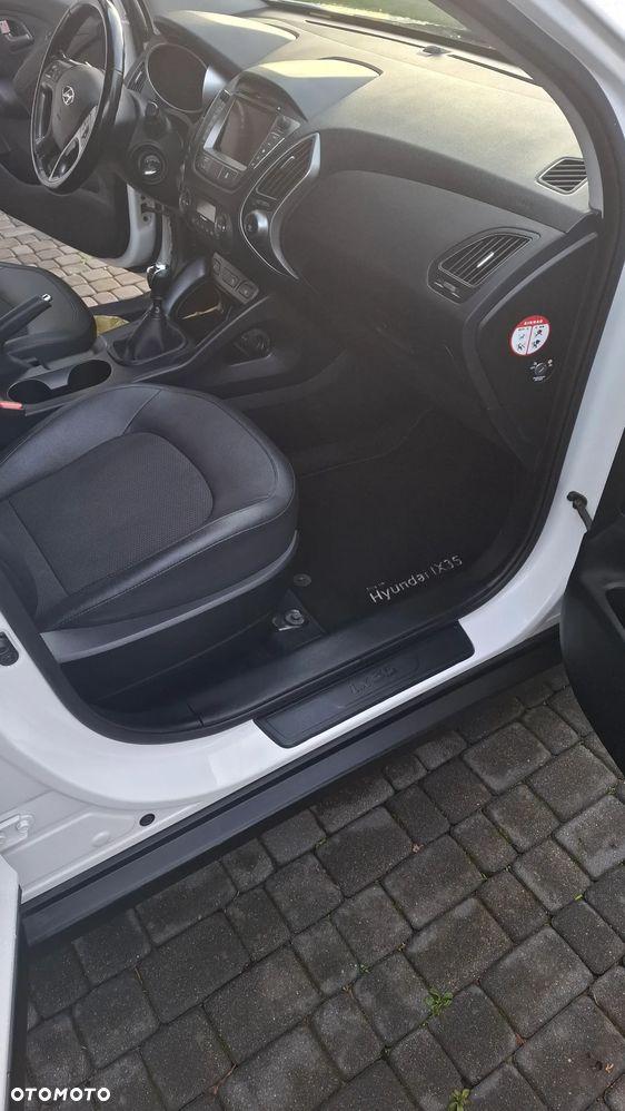 Hyundai ix35 1.7 CRDi Premium 2WD - 11