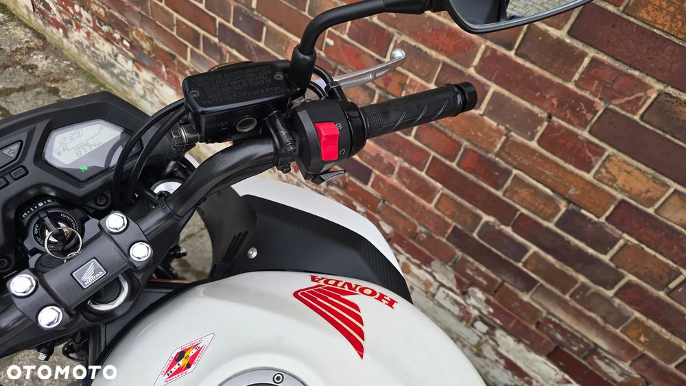 Honda CB - 15