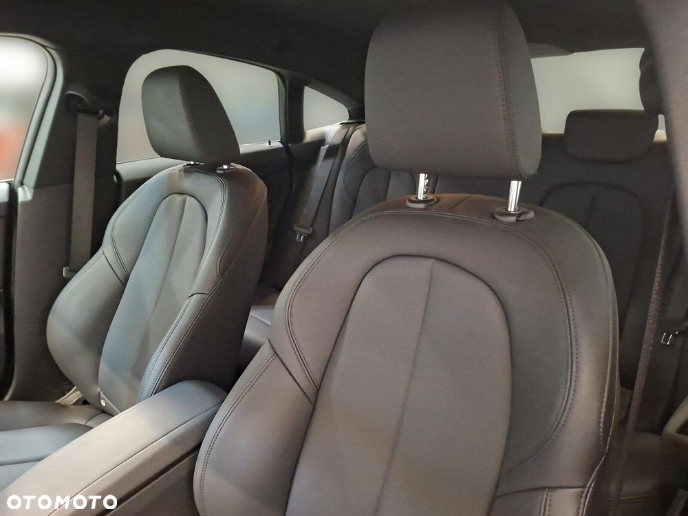 BMW Seria 2 - 12