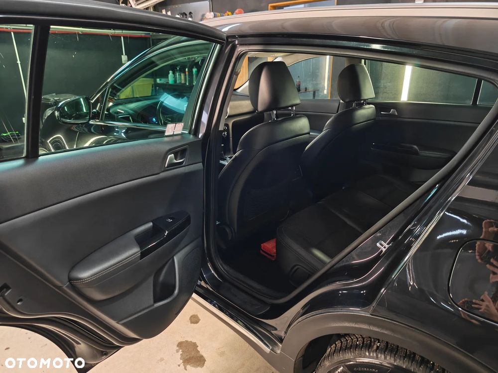 Kia Sportage 1.6 T-GDI Business Line 4WD DCT - 13