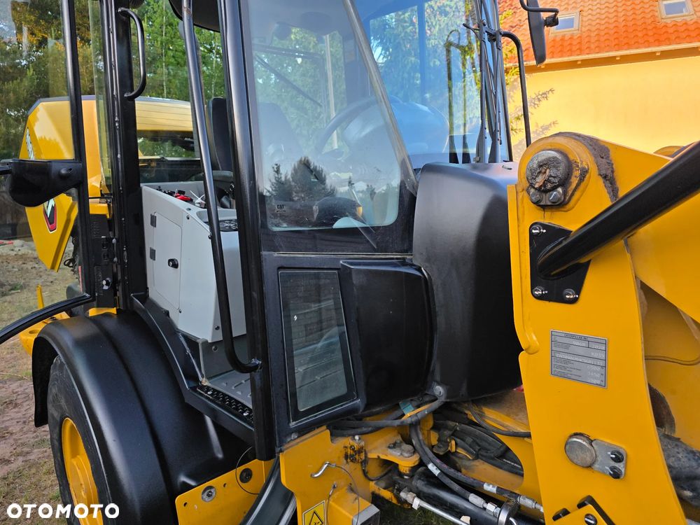 Caterpillar CAT 906 - 25
