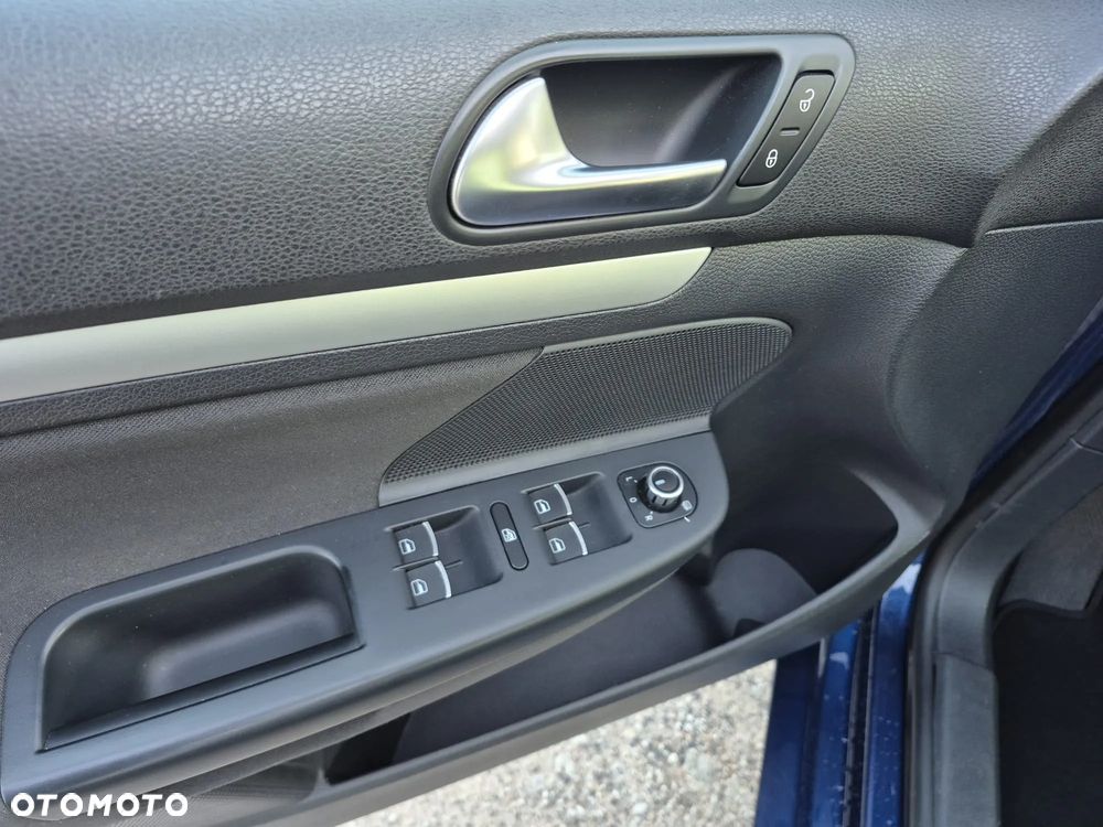 Volkswagen Golf 1.4 TSI DSG Highline - 19