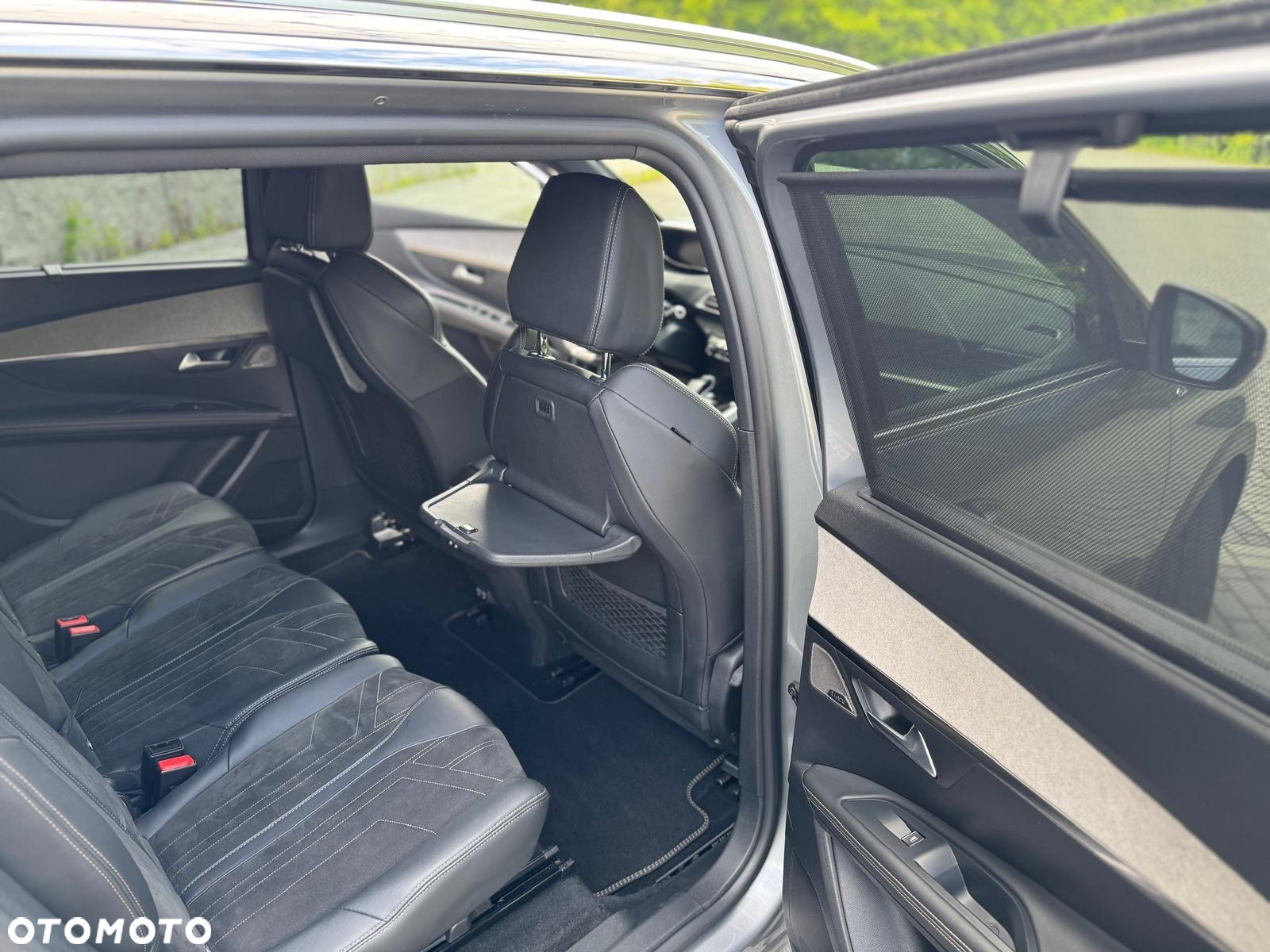 Peugeot 5008 - 12