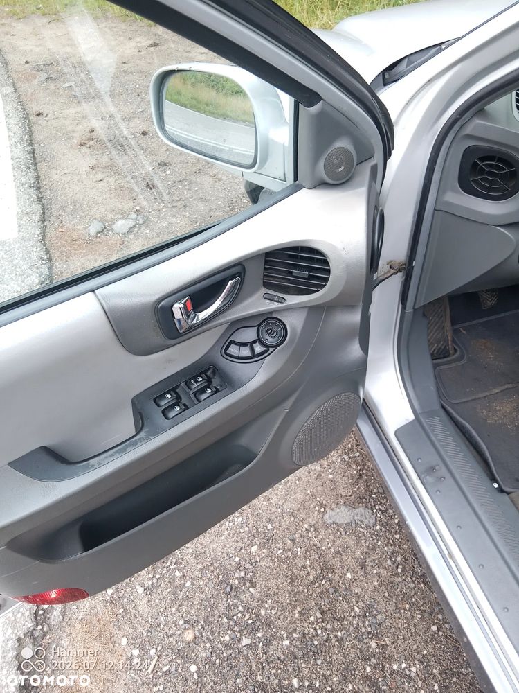 Hyundai Santa Fe 2.4 GLS 2WD - 15