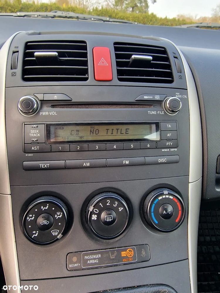 Toyota Auris 1.33 VVT-i Terra - 18