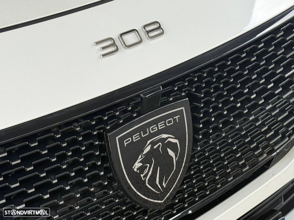 Peugeot 308 SW 1.6 Hybrid GT e-EAT8 - 23