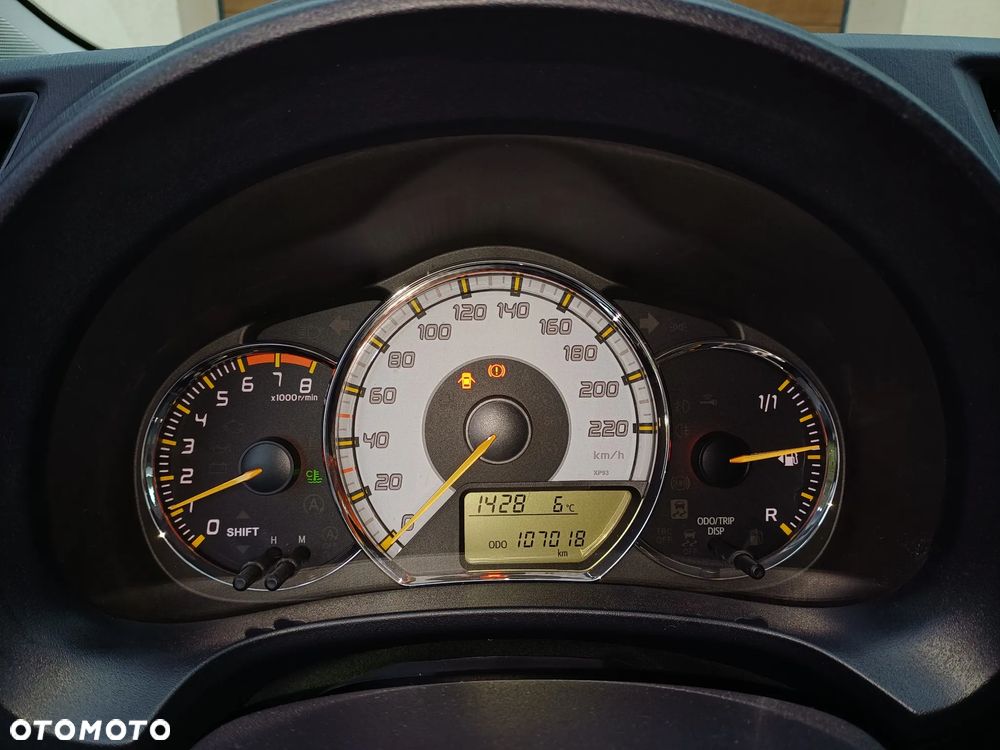 Toyota Yaris 1.33 Trend - 9