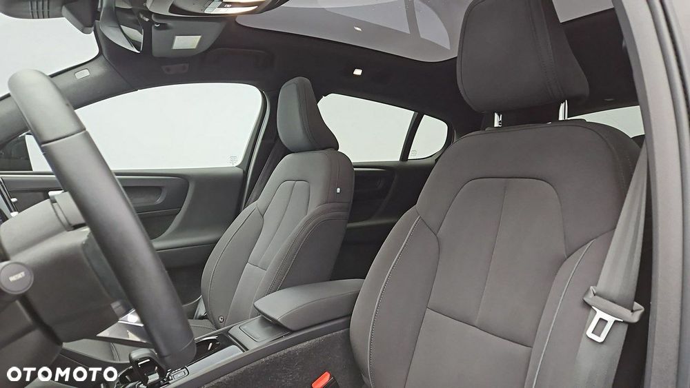 Volvo C40 P6 Recharge Core - 11