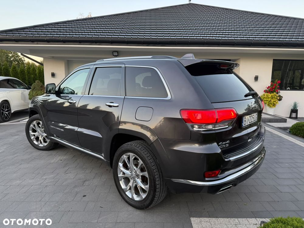 Jeep Grand Cherokee ver-3-0-crd-overland-summit-platinum - 10