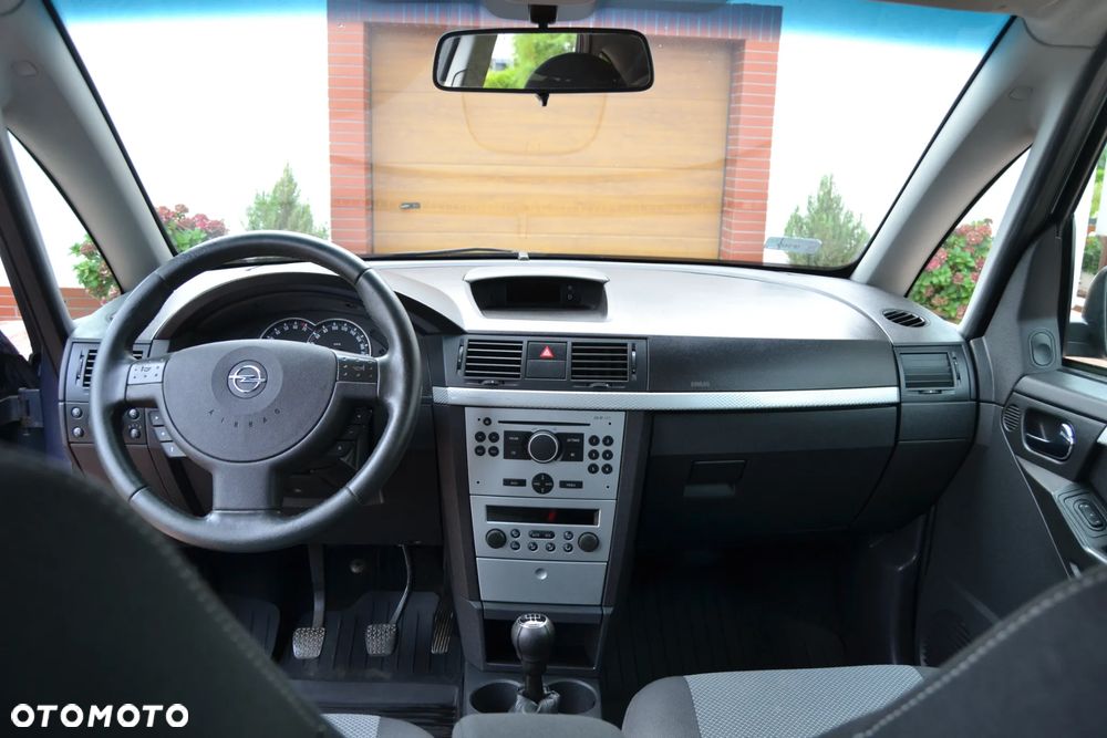 Ford Focus 1.6 TI-VCT Titanium - 34