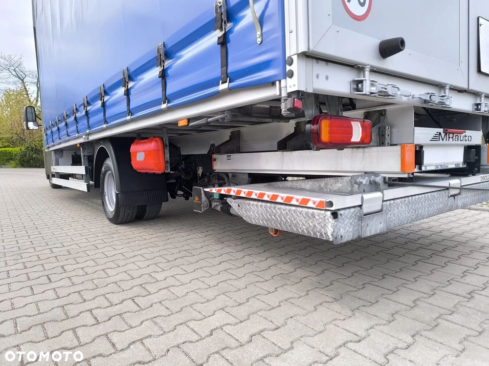 Iveco Daily 70C18 Sypialnia 2 Łóżka, WINDA!, 15 Palet, 2x Firana + Zsuwany Dach! - 36