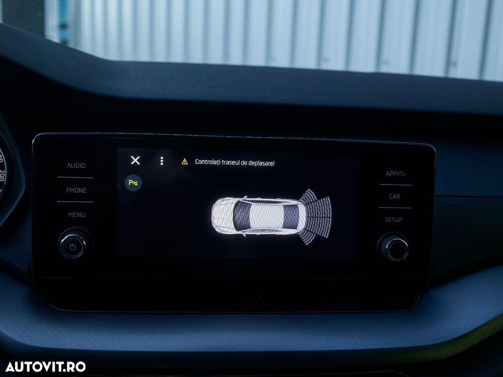 Skoda Octavia 2.0 TDI DSG Ambition - 35