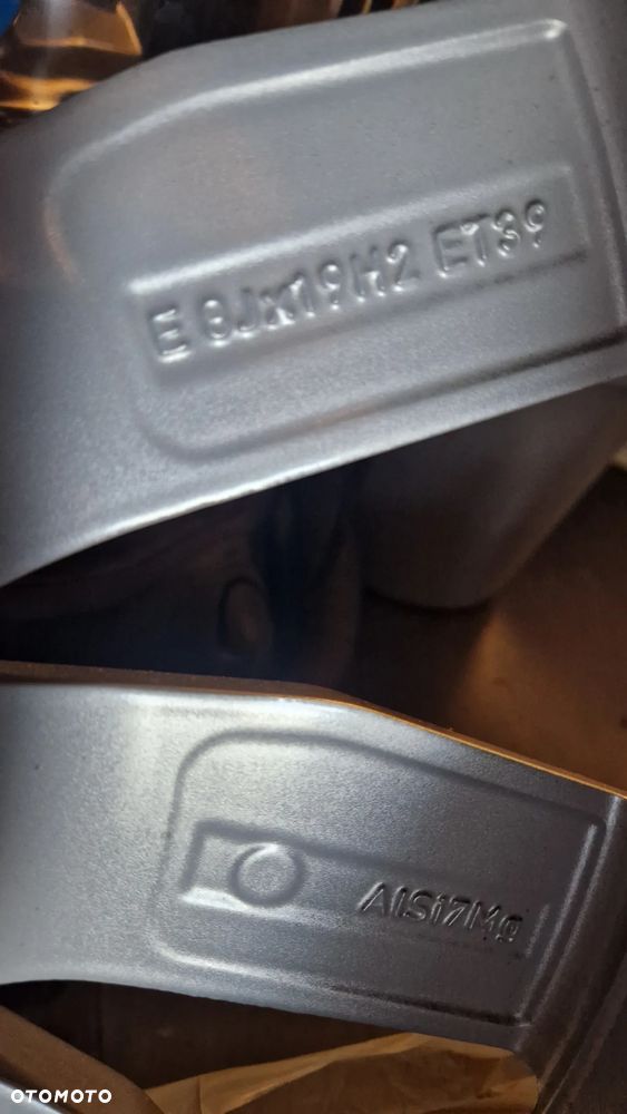 Praktycznie NOWE Koła Zimowe 245/45/19 Skoda, VW, Audi, Seat, Mercedes, - 30