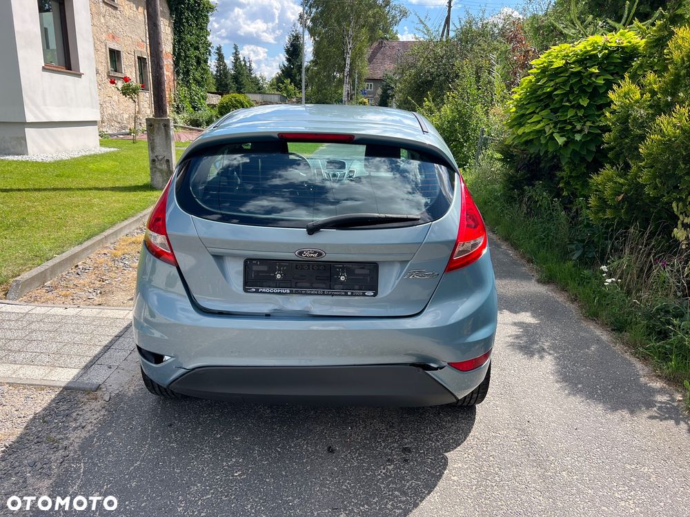 Ford Fiesta 1.25 Ambiente - 8