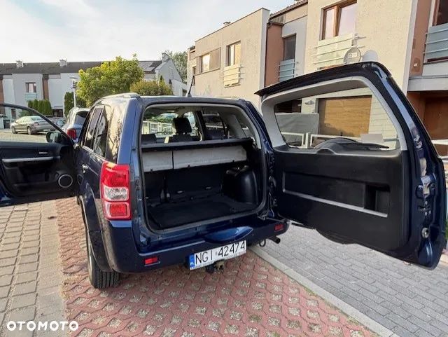 Suzuki Grand Vitara 2.4 Premium EU5 - 7