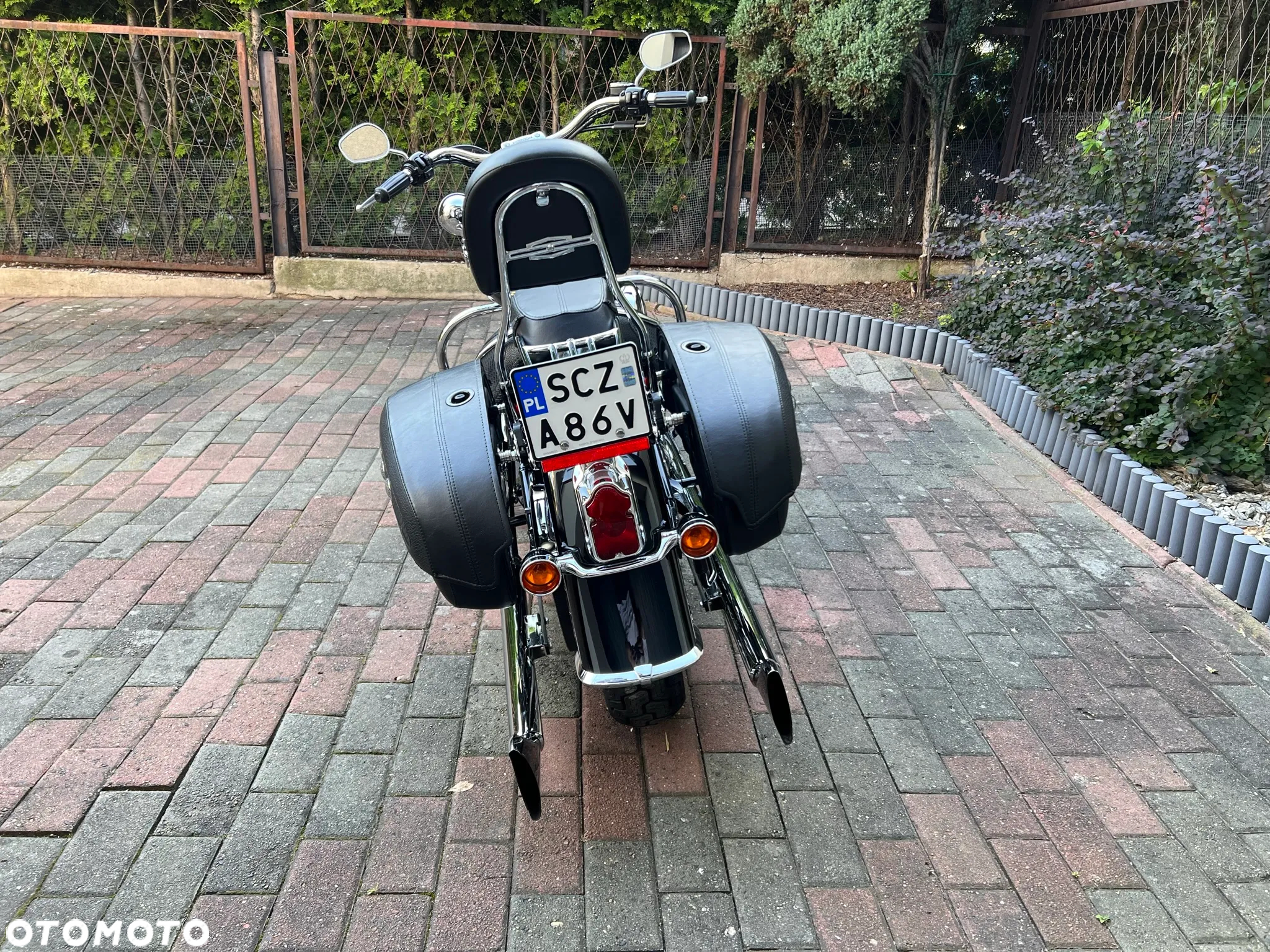 Harley-Davidson Softail Deluxe - 18