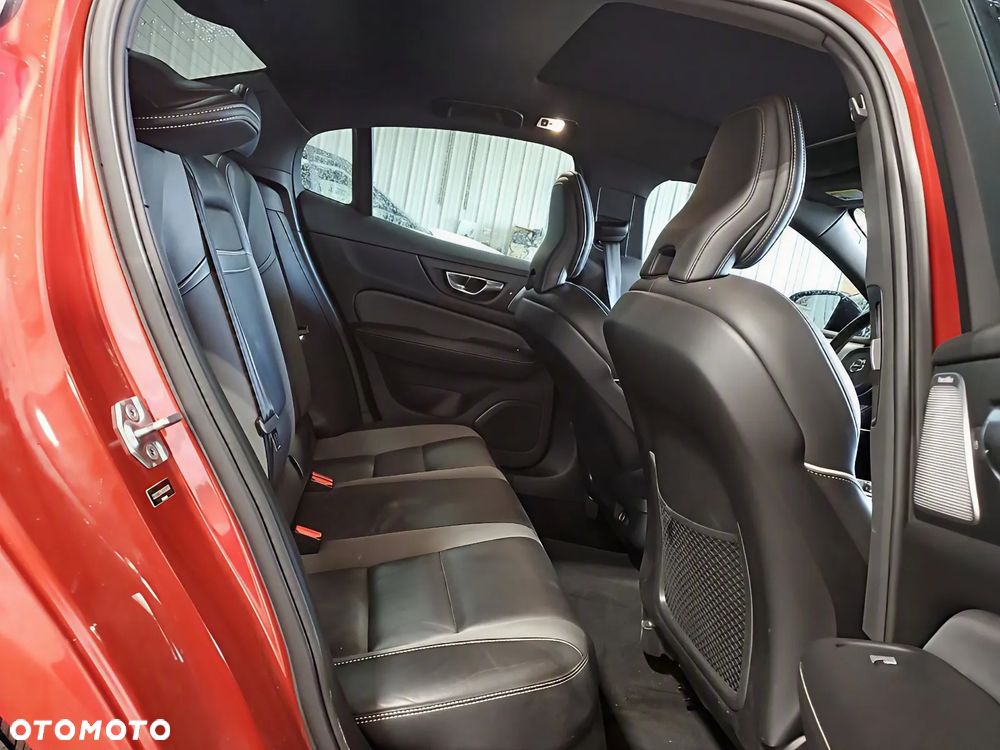 Volvo S60 - 9