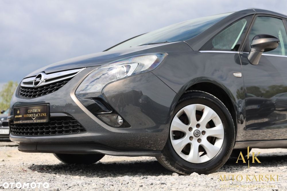 Opel Zafira - 10