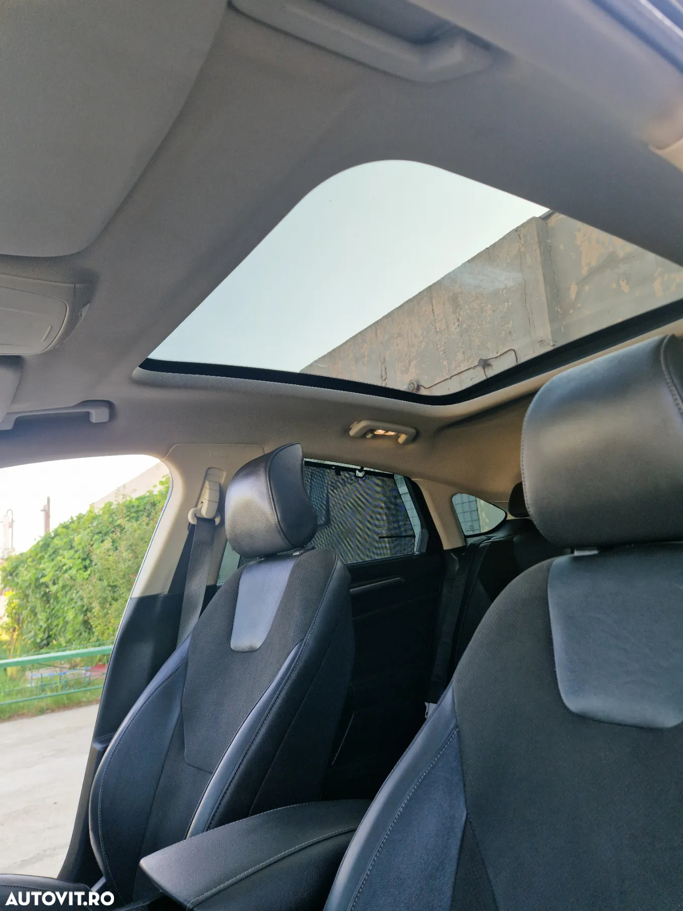 Ford Mondeo 2.0 TDCi Powershift Business - 20