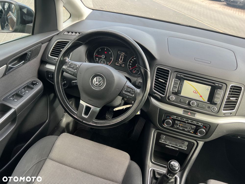Volkswagen Sharan - 19