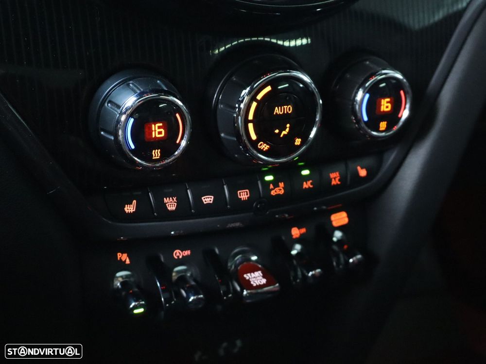 MINI Countryman John Cooper Works ALL4 Auto Desportiva - 24