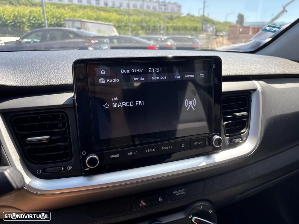 Kia Stonic - 10