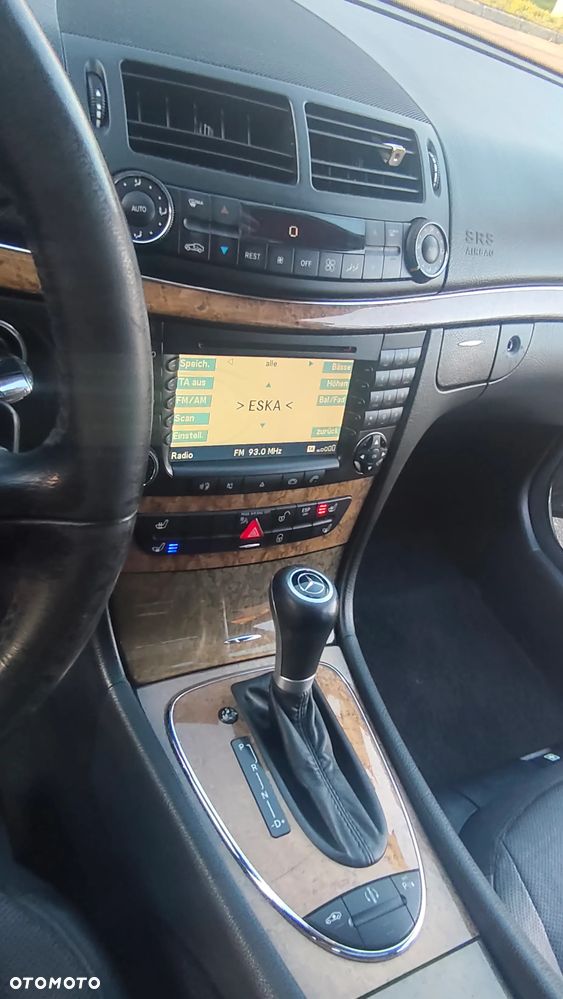 Mercedes-Benz Klasa E 320 CDI 7G-TRONIC Avantgarde BusinessEDITION - 10