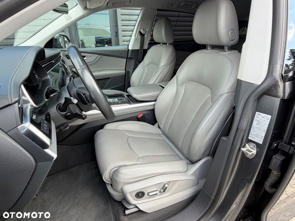 Audi Q8 50 TDI mHEV Quattro Tiptronic - 16