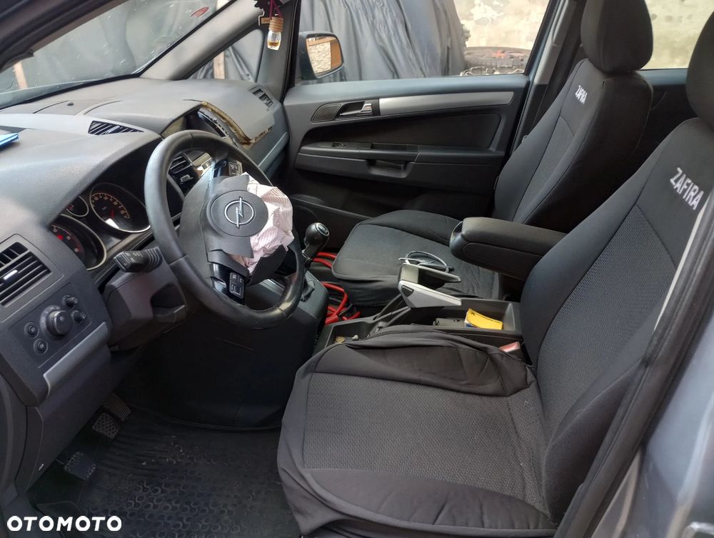 Opel Zafira 1.7 CDTI - 4