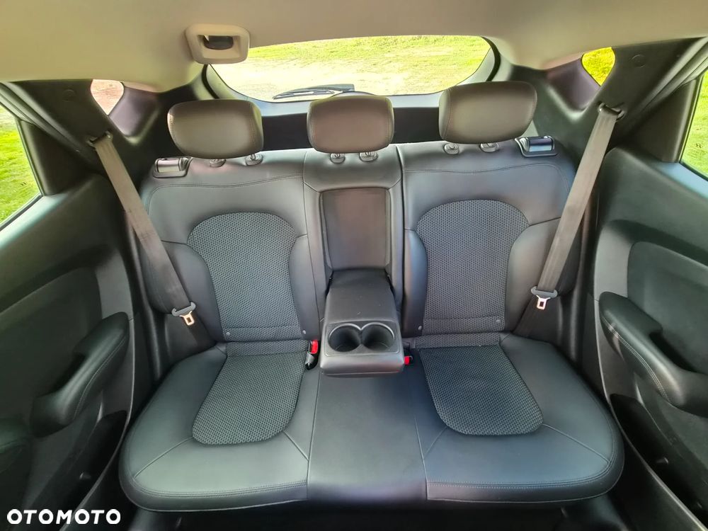 Hyundai ix35 2.0 2WD Style - 32