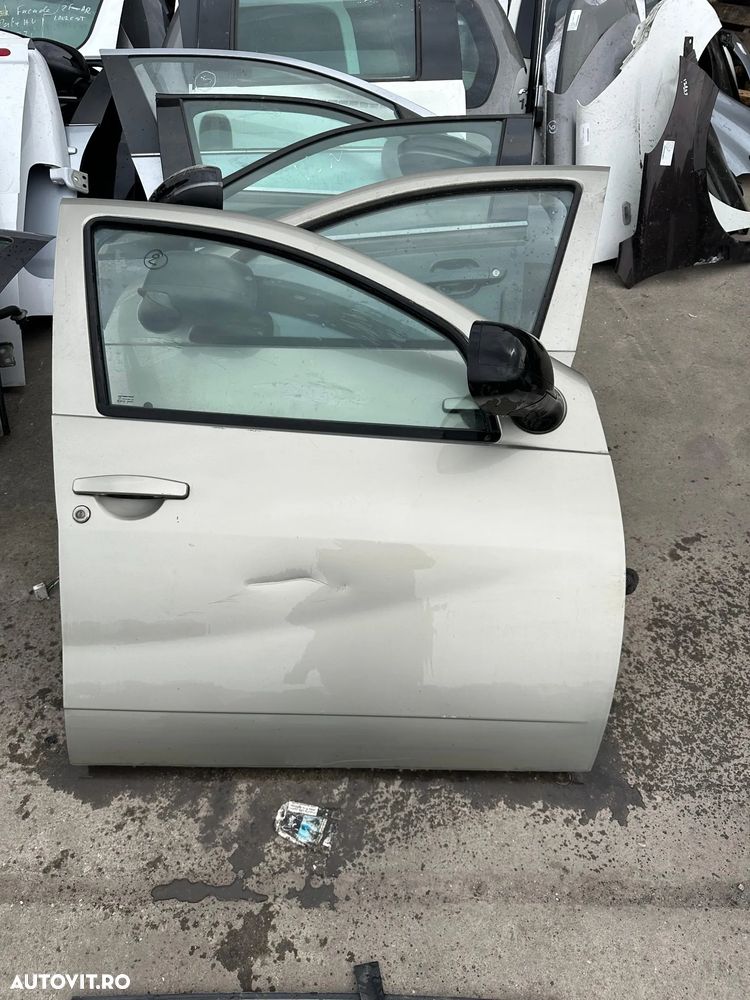 Usa Fata Dacia Duster 2012 - 1